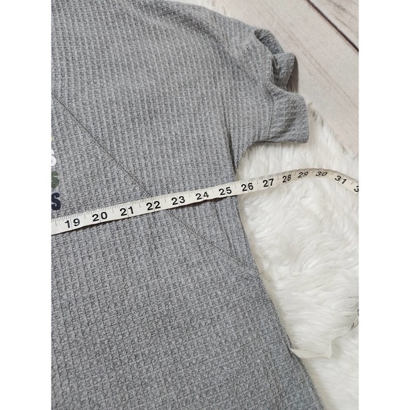 Cato Womens Top‎ Hi-Lo Waffle Knit Printed Short Sleeve Gray Plus Size 18/20W - Picture 5 of 6